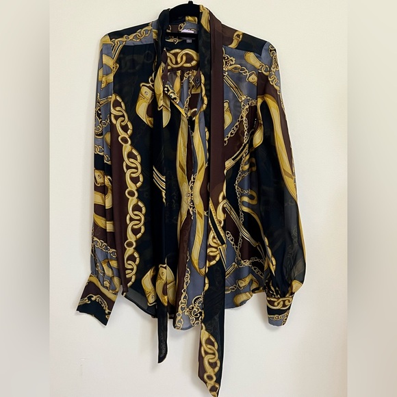 Hale Bob Tops - Vintage Hale Bob Printed 100% Silk Blouse with Removable Scarf